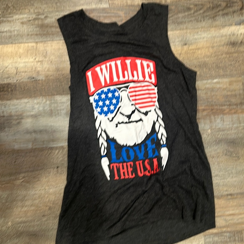 Willie Nelson shirt